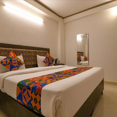 Fabexpress Dolphin International Near Delhi Airport Hotel นิวเดลี ภายนอก รูปภาพ
